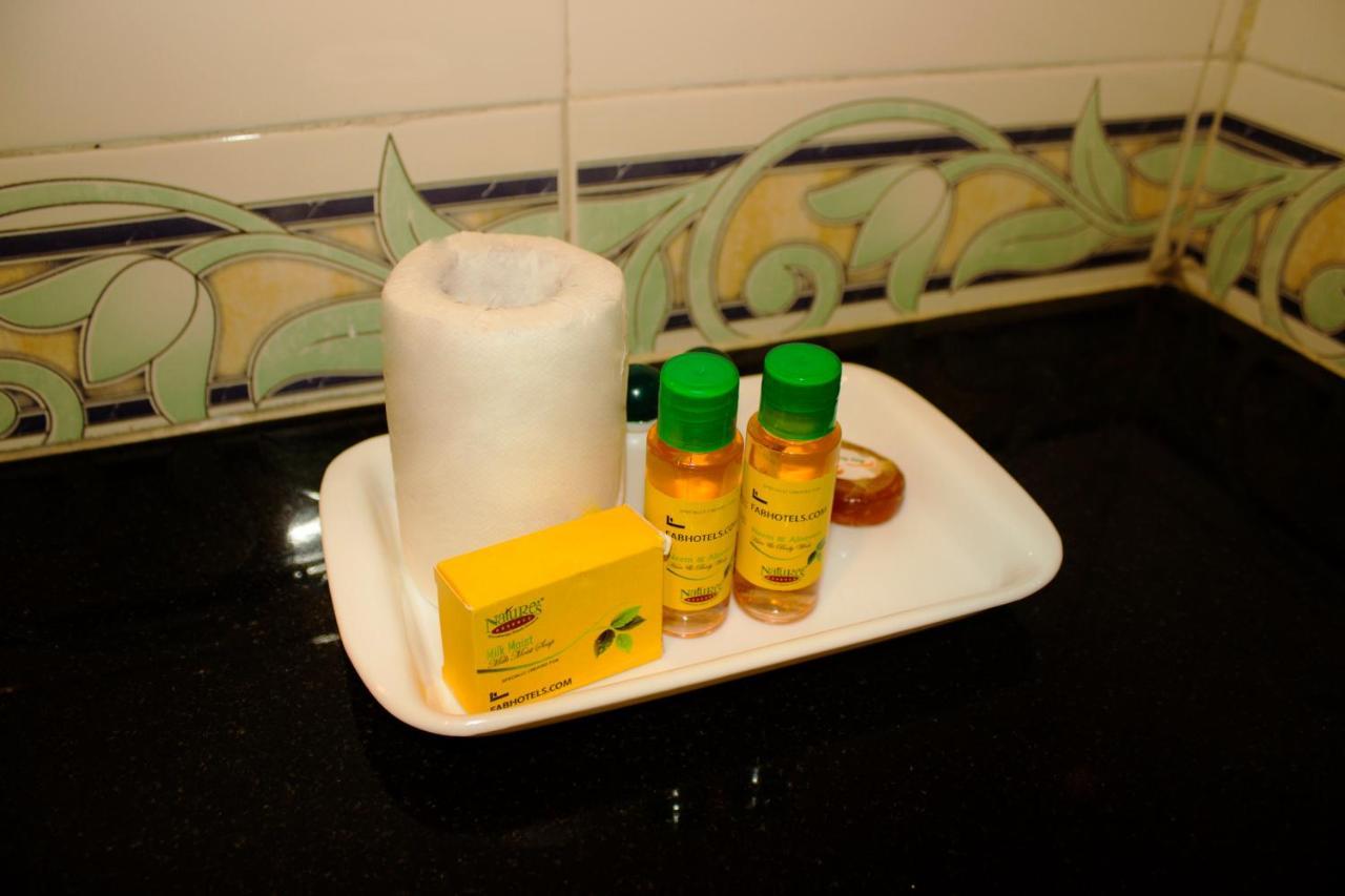 Fabhotel Quest - Nr Quest Mall Kolkata Luaran gambar
